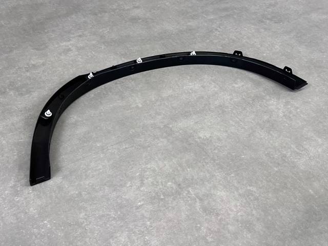 51777210084 BMW Расширитель (накладка) арки заднего крыла правый купить в Ровно