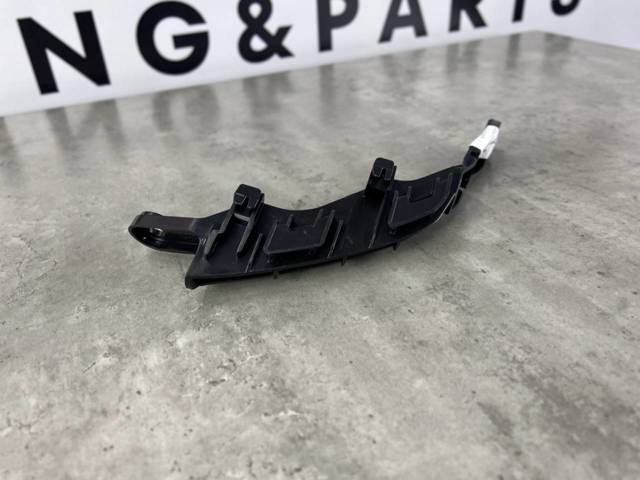 525620R070 TOYOTA Кронштейн бампера заднего правый купить в Украина
