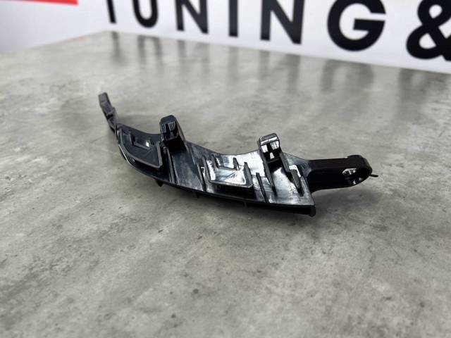 525630R070 TOYOTA Кронштейн бампера заднего левый купить в Чернигов