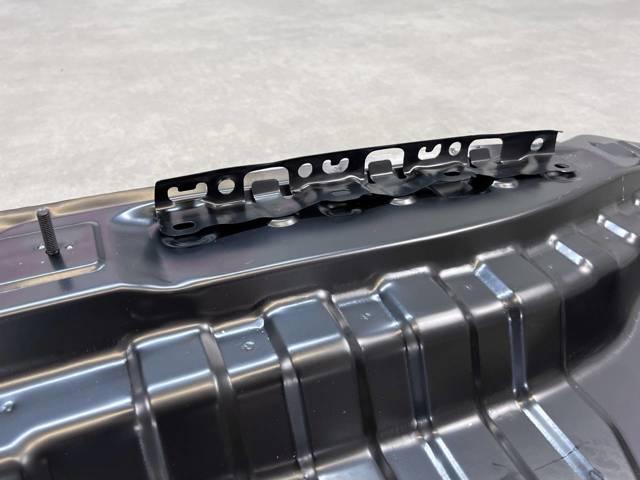 5830733180 TOYOTA Панель багажного отсека задняя купить в Каменское