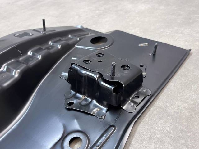 5830733180 TOYOTA Панель багажного отсека задняя купить в Харьков