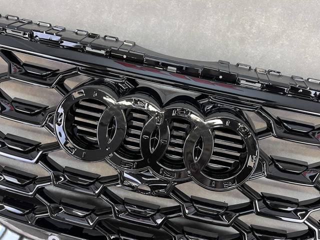80F853651IZA Решетка радиатора купить Павлоград