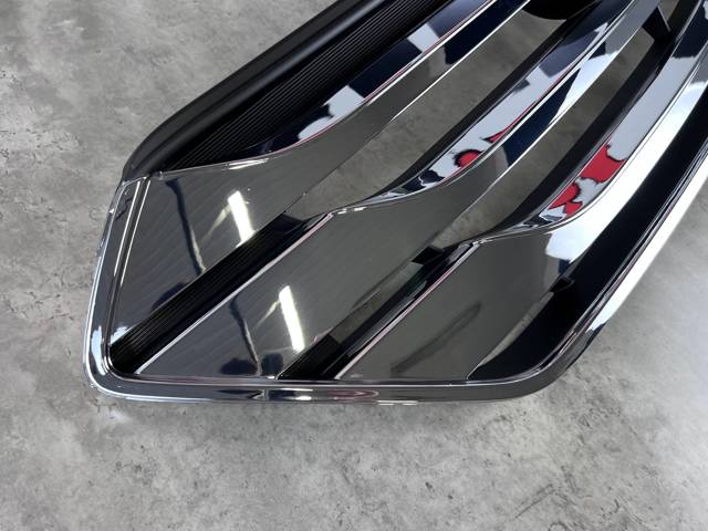 863512W000 HYUNDAI Решетка радиатора купить в Ровно