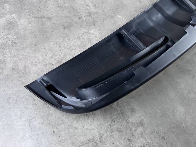 865652W000 HYUNDAI Накладка бампера переднего купить в Украина