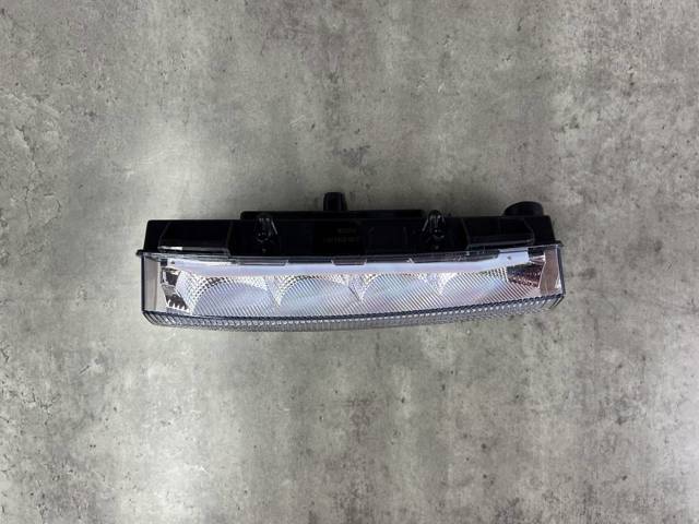 A0999068201 MERCEDES Фара дневного света правая купить в Винница
