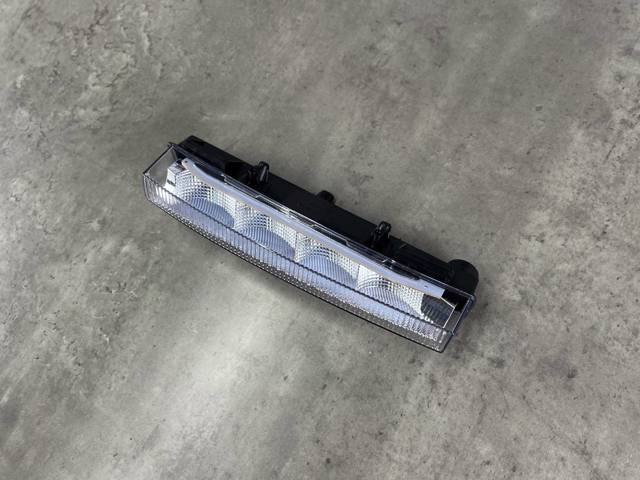 A0999068201 MERCEDES Фара дневного света правая купить в Тернополь