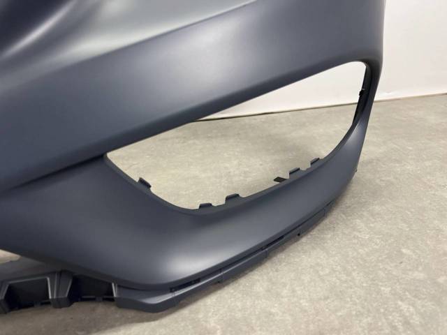 MERCEDES A20588017409999 Передний бампер в наличии Ужгород