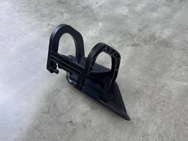 MERCEDES A21286001089999 Накладка форсунки омывателя фары передней в наличии Ирпень