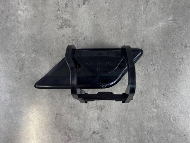 MERCEDES A21286002089999 Накладка форсунки омывателя фары передней в наличии Ровно