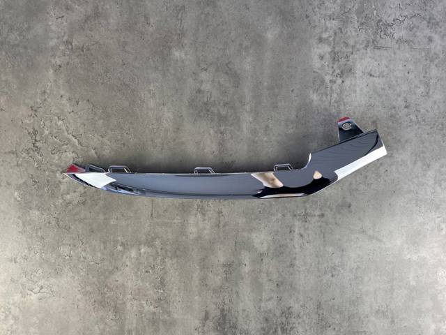 A2128852874 MERCEDES Молдинг бампера переднего правый купить в Львов