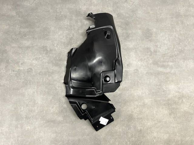 MERCEDES A2136900630 Подкрылок крыла переднего правый задний в наличии Полтава