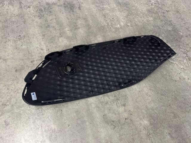 MERCEDES A2138851122 Заглушка (решетка) противотуманных фар бампера переднего левая в наличии Ужгород