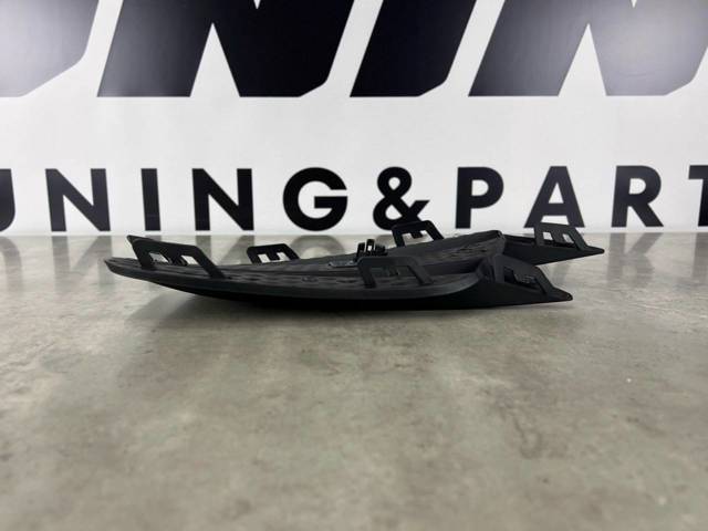 MERCEDES A2138856700 Заглушка (решетка) противотуманных фар бампера переднего левая в наличии Кривой Рог