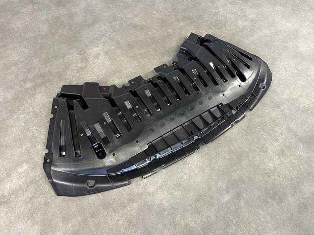 A2225200023 MERCEDES Молдинг решетки радиатора купить в Ирпень