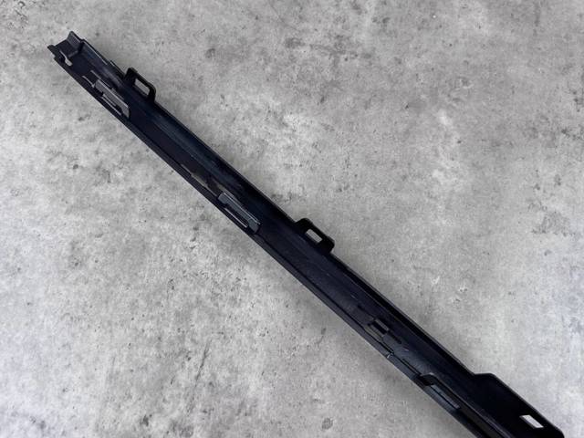 MERCEDES A2238853001 Молдинг бампера переднего правый в наличии Хмельницкий