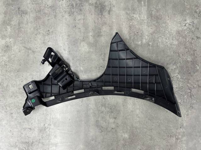 MERCEDES A2538850865 Кронштейн бампера переднего правый в наличии Украина