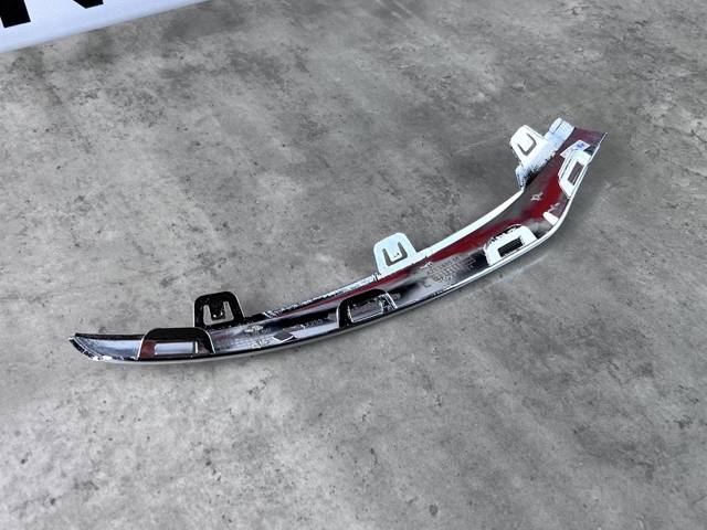 MERCEDES A2538852700 Накладка бампера переднего левая в наличии Николаев