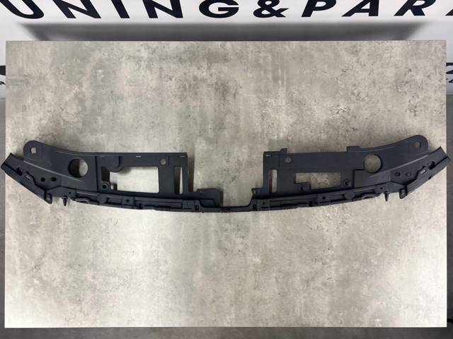 B63B50717 MAZDA Кронштейн решетки радиатора купить в Киев
