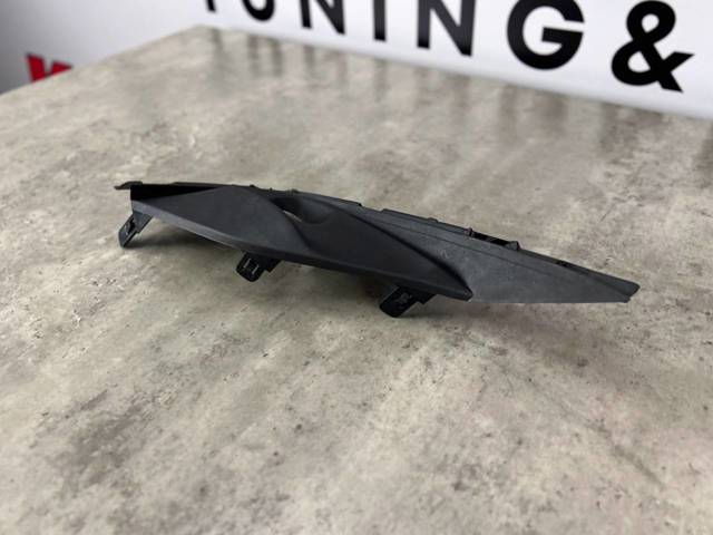 MAZDA G46L50C11A Заглушка (решетка) противотуманных фар бампера переднего правая в наличии Черкассы