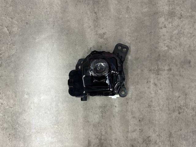 MAZDA GHP951680A Фара противотуманная правая в наличии Черновцы