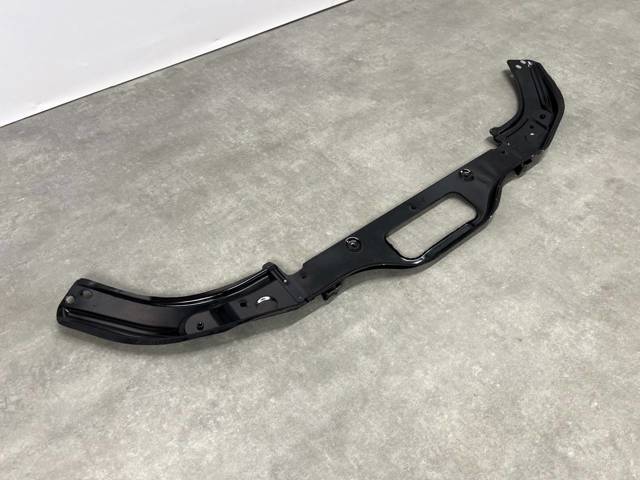 GHP953150 MAZDA Накладка передней панели (суппорта радиатора) верхняя купить в Житомир