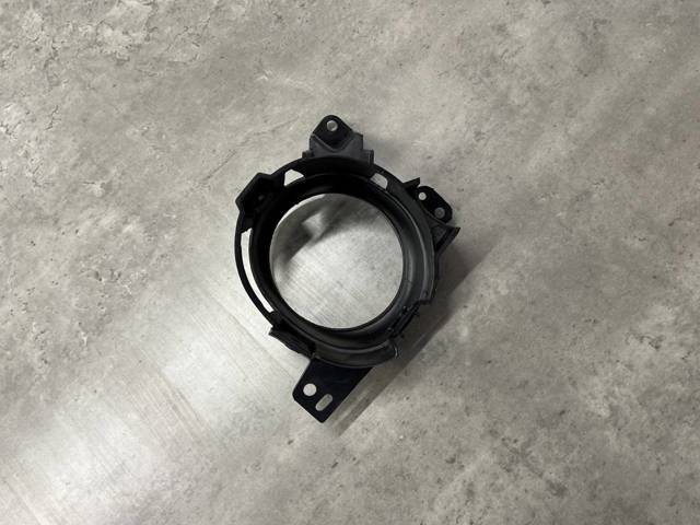 GHR451684A MAZDA Кронштейн крепления противотуманной фары правой купить в Харьков