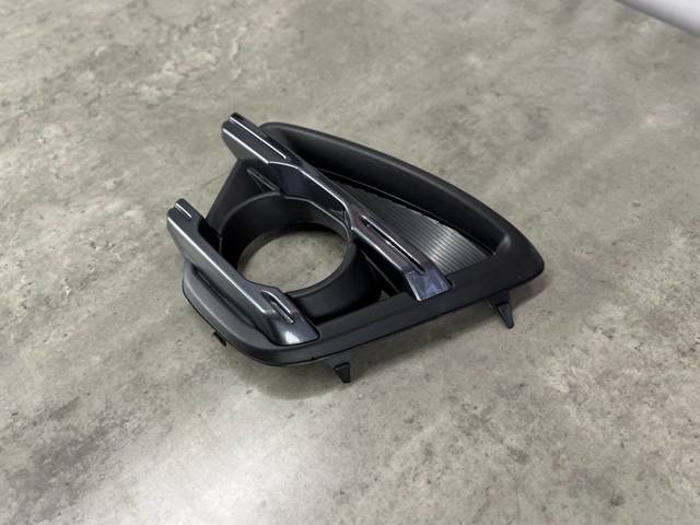 KA0J50C21A MAZDA Заглушка (решетка) противотуманных фар бампера переднего левая купить в Киев