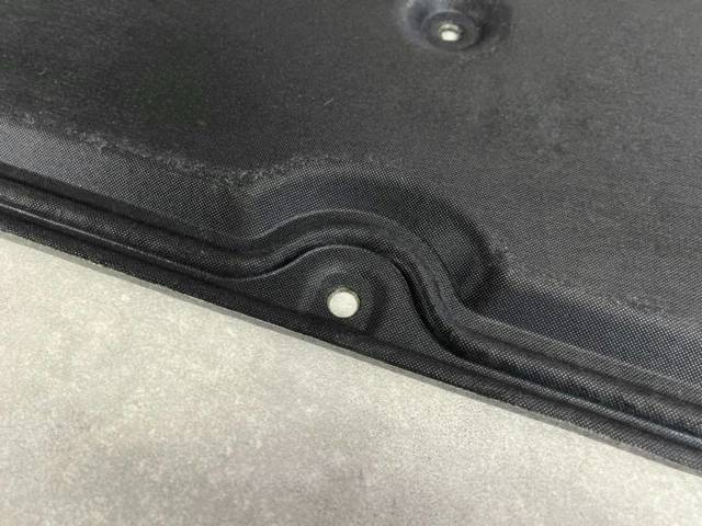 KB7W56681 MAZDA Шумоизоляция капота купить в Запорожье