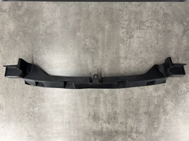 KD45501C0 MAZDA Накладка диффузора радиатора верхняя купить в Львов