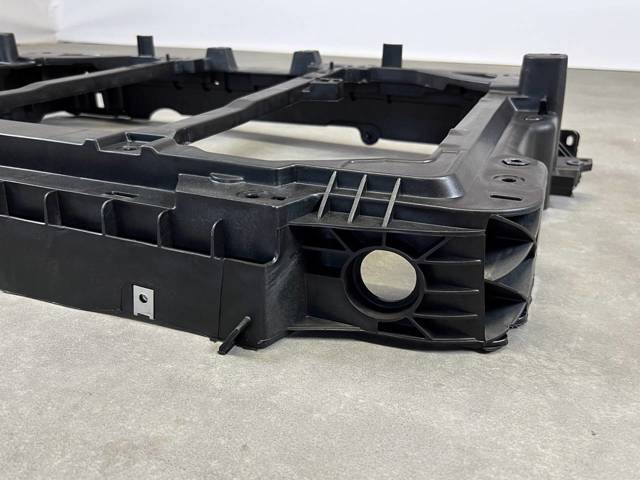 KD5153110 MAZDA Рамка радиатора купить в Запорожье