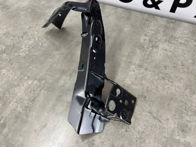 KD5353140 Суппорт радиатора правый (монтажная панель крепления фар) купить Житомир