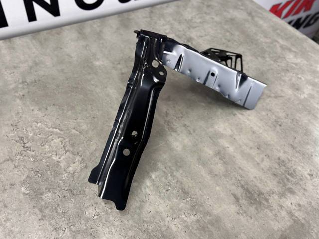 KD5353140 Суппорт радиатора правый (монтажная панель крепления фар) купить Николаев