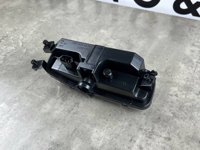 LAND ROVER LR033407 Фара противотуманная левая в наличии Ужгород