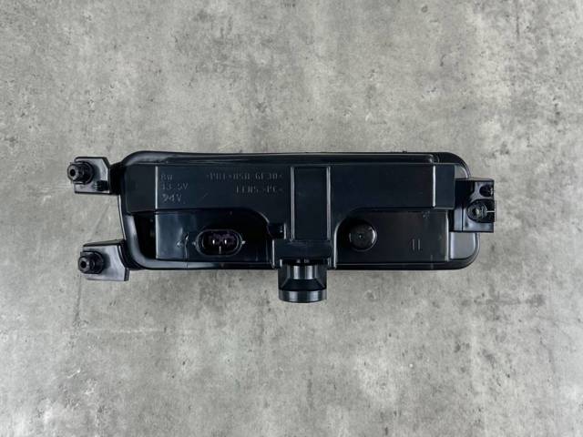 LR033407 LAND ROVER Фара противотуманная левая купить в Черкассы