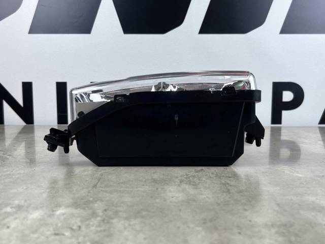 LR033407 LAND ROVER Фара противотуманная левая купить в Каменское