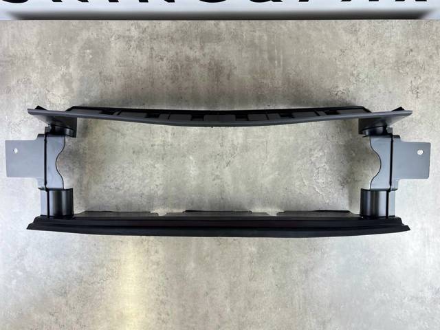 LAND ROVER LR033415 Воздуховод (дефлектор) радиатора нижний в наличии Хмельницкий