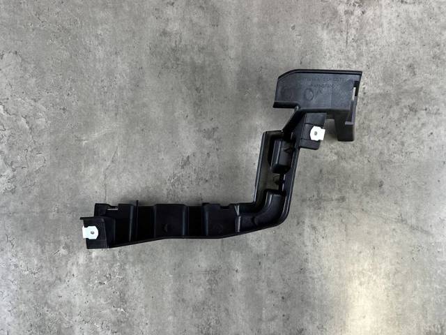 LAND ROVER LR037916 Кронштейн бампера заднего левый в наличии Запорожье