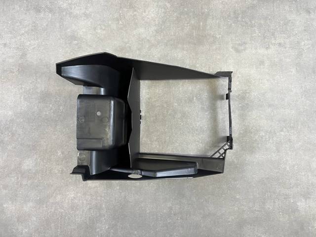 LAND ROVER LR038054 Дефлектор переднего бампера левый в наличии Винница