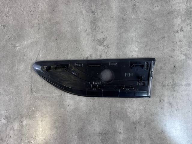 LR058536 LAND ROVER купить в Кривой Рог