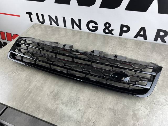LAND ROVER LR066143 Решетка радиатора в наличии Харьков
