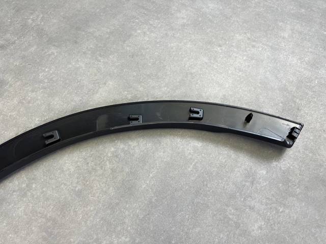 LAND ROVER LR078873 Расширитель (накладка) арки заднего крыла правый в наличии Винница