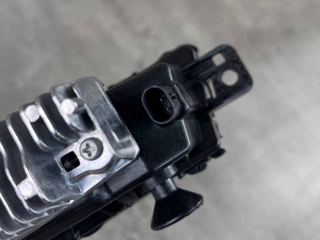 LAND ROVER LR093417 Фара противотуманная левая в наличии Харьков