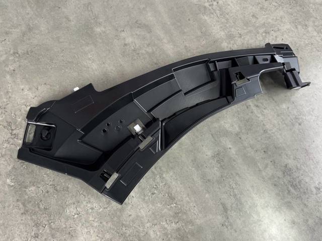 LR098693 LAND ROVER Кронштейн бампера переднего правый купить в Ровно