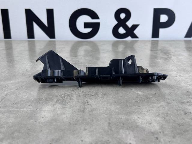 LAND ROVER LR099404 Кронштейн бампера переднего правый в наличии Николаев