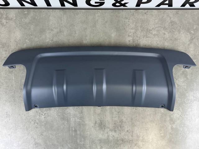 LR105079 LAND ROVER Накладка бампера заднего центральная купить в Сумы