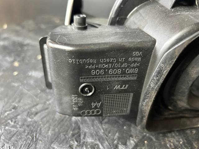 8W0809907 VAG Лючок бензобака (топливного бака) купить в Запорожье