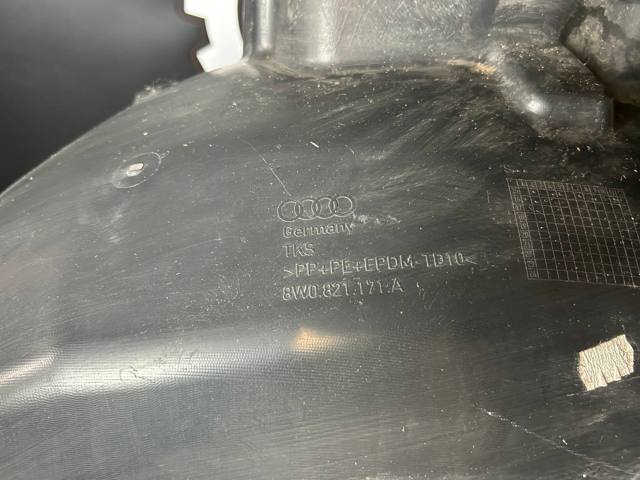 8W0821171A Подкрылок передний левый купить Каменское