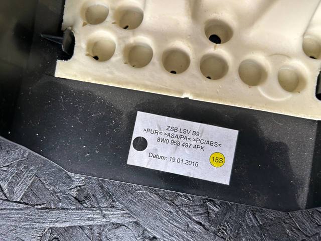 VAG 8W0953497 в наличии Украина