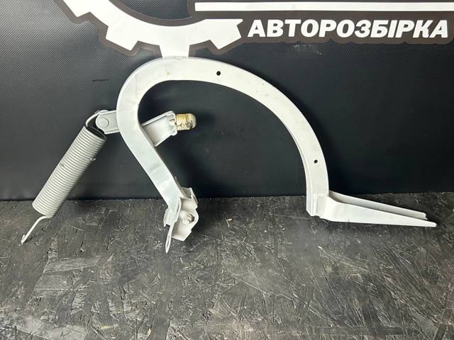 VAG 8W5827305A в наличии Николаев
