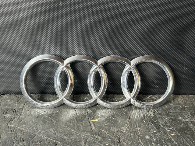 Фирменный значок 8W58537422ZZ VAG